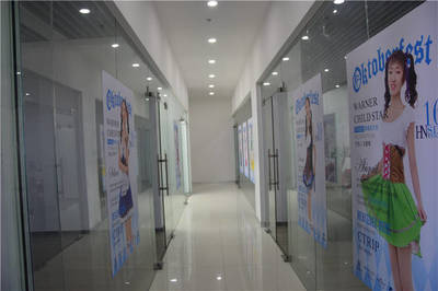 華納音悅童星夢工廠正式落戶阜陽，助力少兒藝術(shù)培訓(xùn)發(fā)展